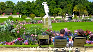 Spend Mother's Day in Paris Spend Mother's Day in Paris