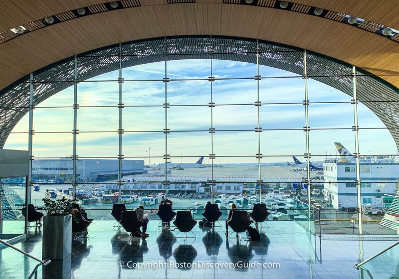 Charles de Gaulle Airport in Paris - lounge area near departure gates 