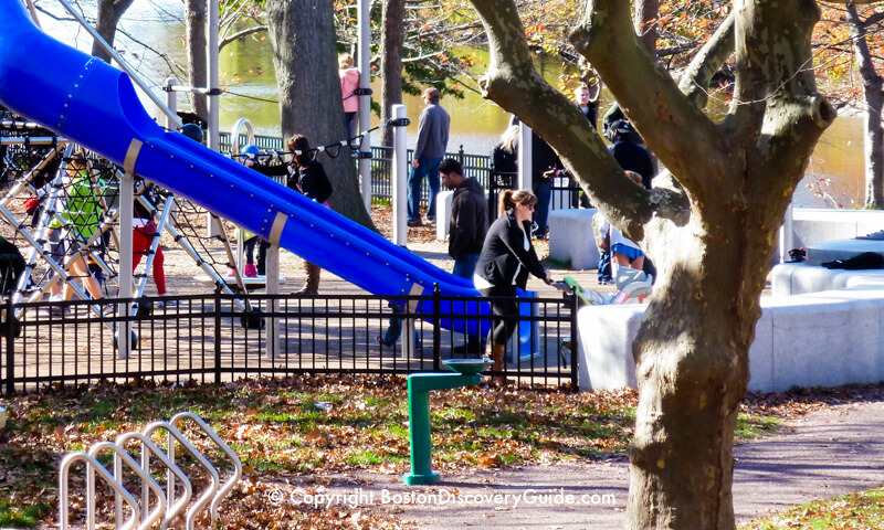 Water fountain next to the playground to the west of the Hatch Shell on the Charles River Loop