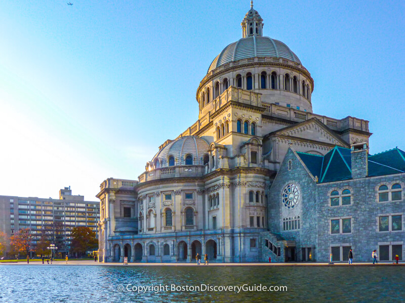Christian Science Plaza (far left) and reflecting pool Christian Science Plaza (far left) and reflecting pool