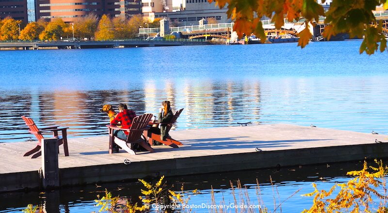 The Esplanade 'beach' in late fall 