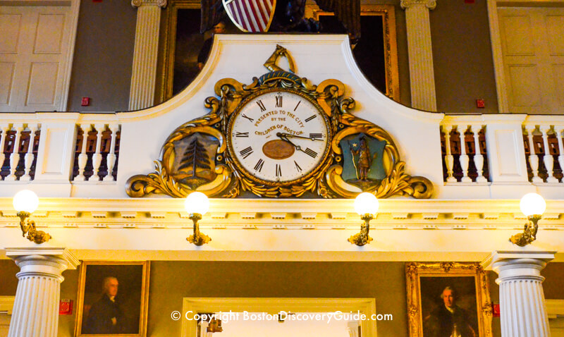 Clock in Faneuil HallĀ Clock in Faneuil HallĀ