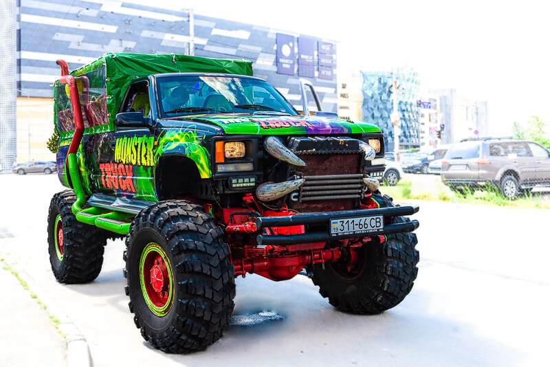 Monster truck - photo credit istock.com/Vlacheslav Chenobrovin Monster truck - photo credit istock.com/Vlacheslav Chenobrovin