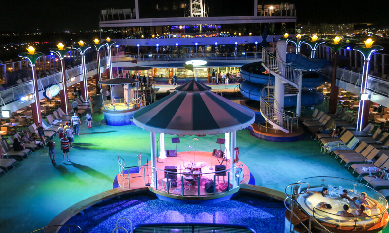 Norwegian Gem Deck - Photo Copyright and courtesy of Terrazzo Norwegian Gem Deck - Photo Copyright and courtesy of Terrazzo