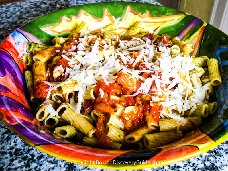 Serve the pasta and marinara sauce with grated Italian cheese Serve the pasta and marinara sauce with grated Italian cheese