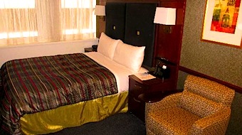 Club Quarters Hotel in Boston Club Quarters Hotel in Boston