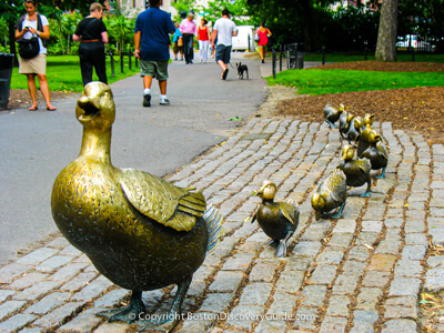 Make Way for Ducklings statues in Boston