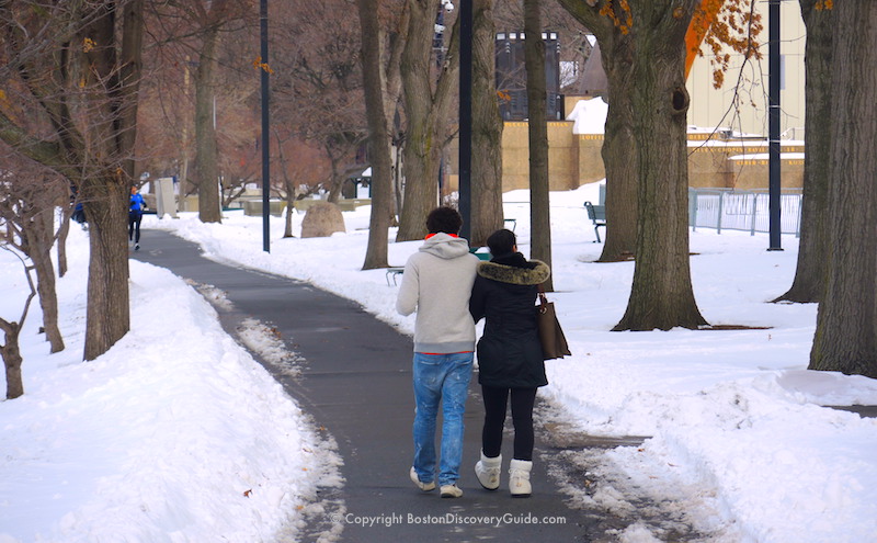 Path along the Esplanade, part of our self-guided winter walking tour itinerary