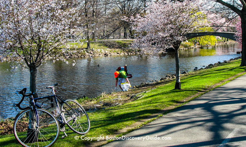 Run of the Charles - Top April canoe and kayak race event Run of the Charles - Top April canoe and kayak race event