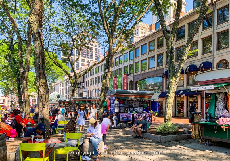 Across the Greenway from the Marriott Long Wharf: Faneuil Marketplace on a sunny afternoon Across the Greenway from the Marriott Long Wharf: Faneuil Marketplace on a sunny afternoon