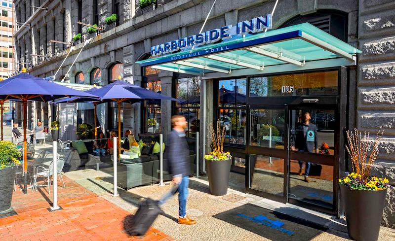 Harborside Inn, just a couple of blocks from Boston's Downtown Waterfront Harborside Inn, just a couple of blocks from Boston's Downtown Waterfront