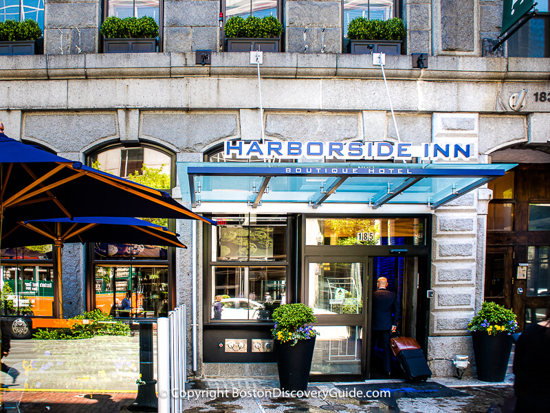 Downtown Boston Hotels - Club Quarters Boston Discount Hotels - Harborside Inn