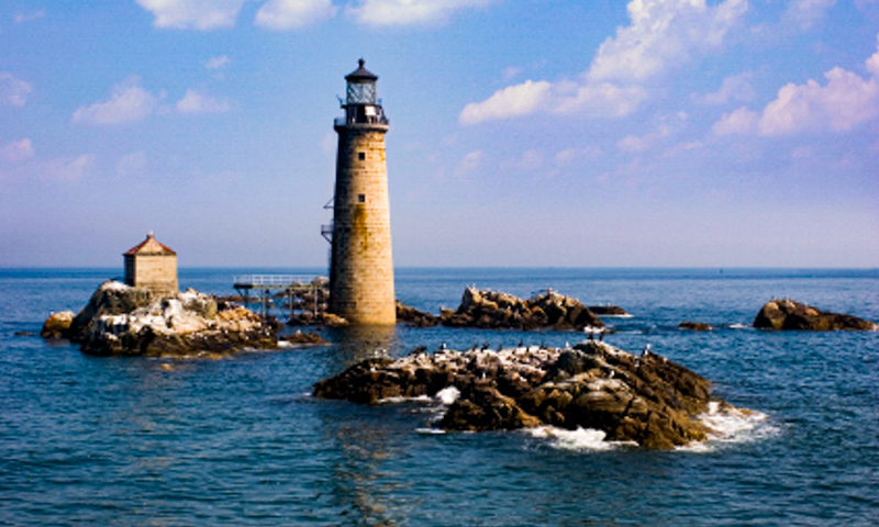 Graves Lighthouse - part of fall foliage tour from Boston