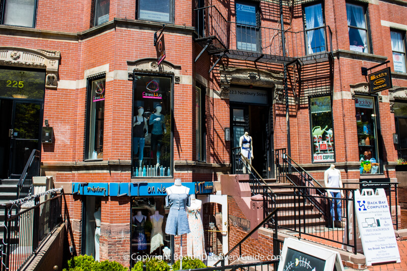 L'Elite and Arche on Boston's Newbury Street L'Elite and Arche on Boston's Newbury Street