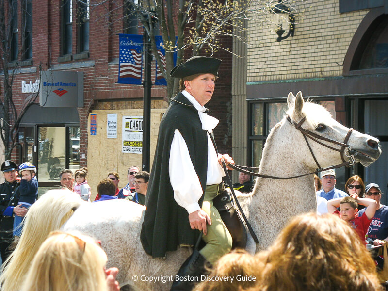 Reenactment of Paul Revere's stop in Medford on his ride to Concord 
