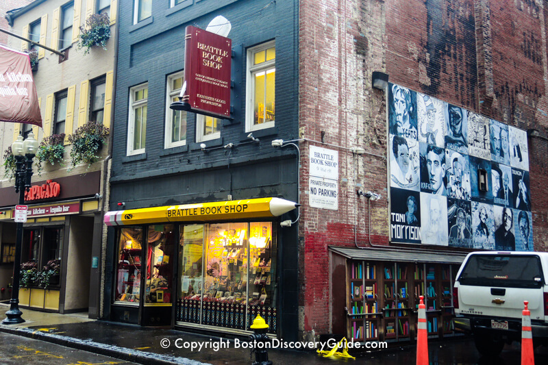 Brattle Book Shop on West Street, about half a block from Boston Common Brattle Book Shop on West Street, about half a block from Boston Common