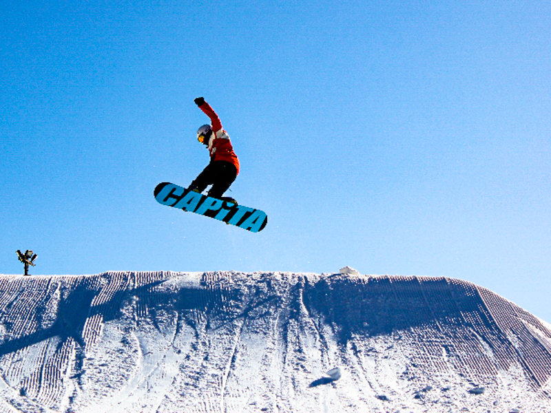 Snow boarding at Ski Ward Hill Snow boarding at Ski Ward Hill