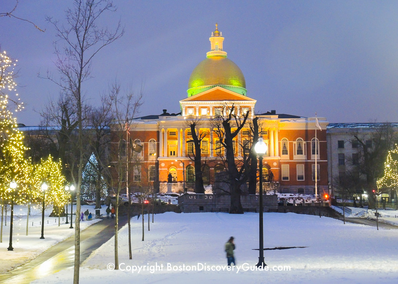 Winter walking tour of Boston: Massachusetts State House in the snow Winter walking tour of Boston: Massachusetts State House in the snow