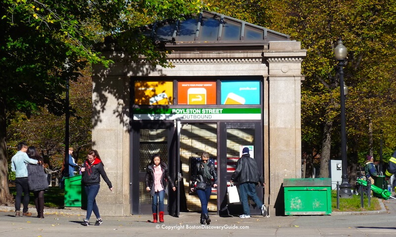 Entrance to the Outbound tracks at the Boylston Street Station on the T's Green Line 