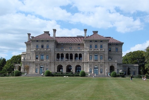newport tourism attractions and mansions boston discovery guide